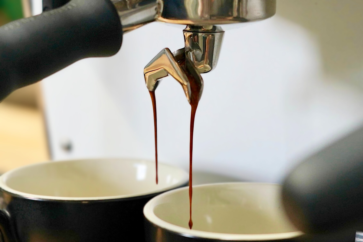 revs coffee